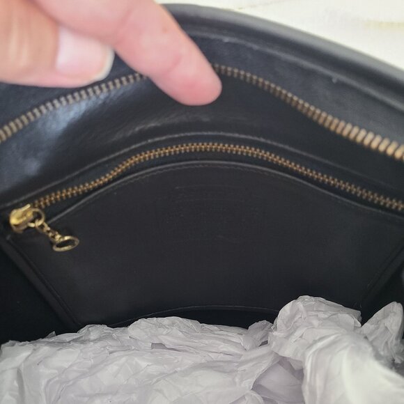 Mint Condition Coach Lightweight Whitney Bag - Picture 5 of 9